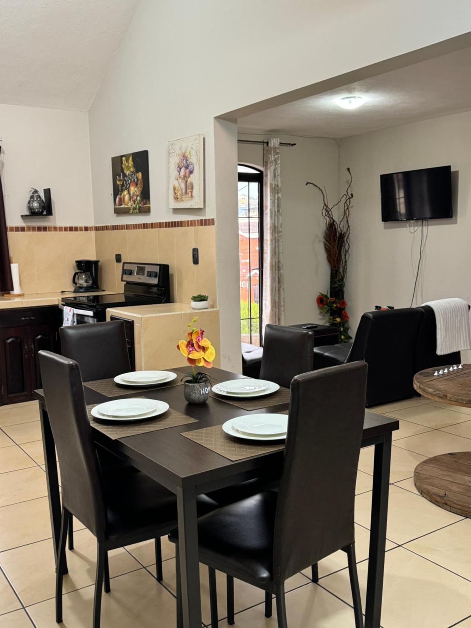 克萨尔特南戈Amplio Apartamento, En Colonia Cerezos, Tercer Nivel公寓 外观 照片